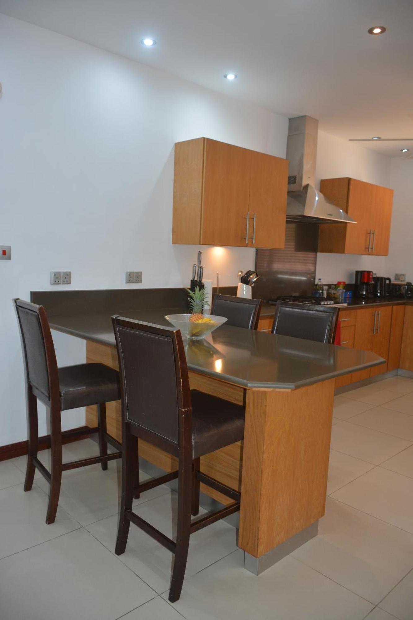 Olana Blue - Beachfront Apartment